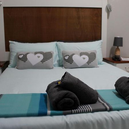 ホテル Tranquility Self Catering Lüderitz エクステリア 写真