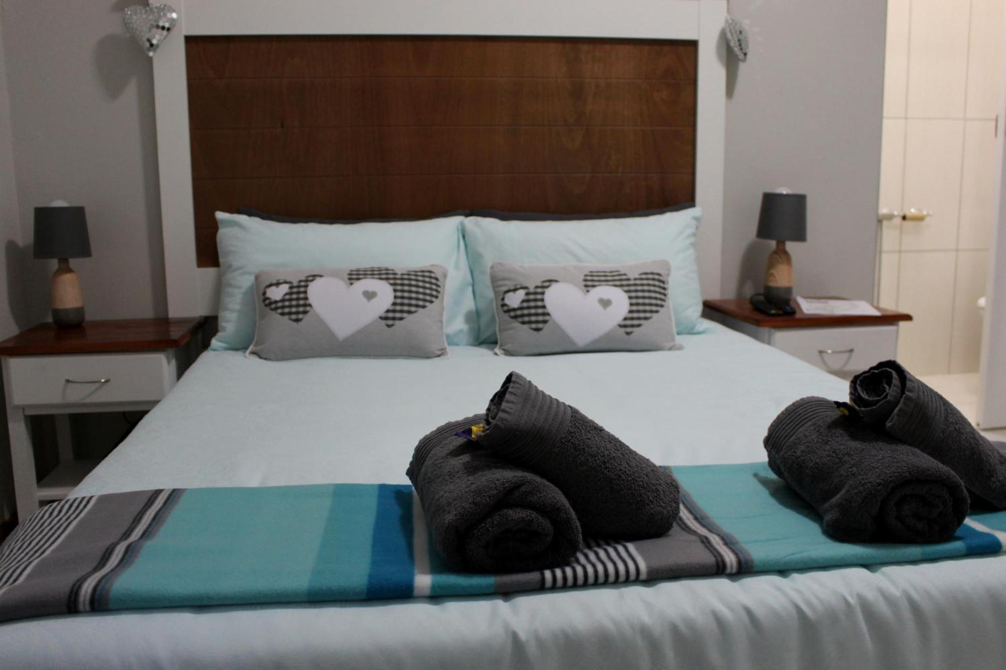 ホテル Tranquility Self Catering Lüderitz エクステリア 写真